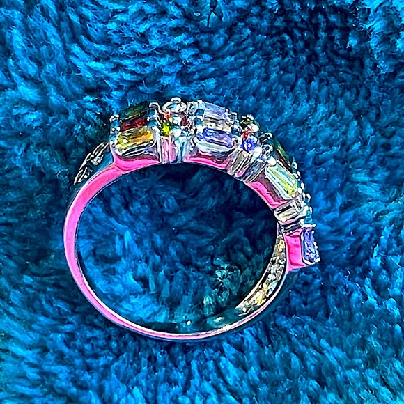 Multi gemstone ring: amethyst citrine garnet peridot plus** Size 6 NWOT - Picture 2 of 4